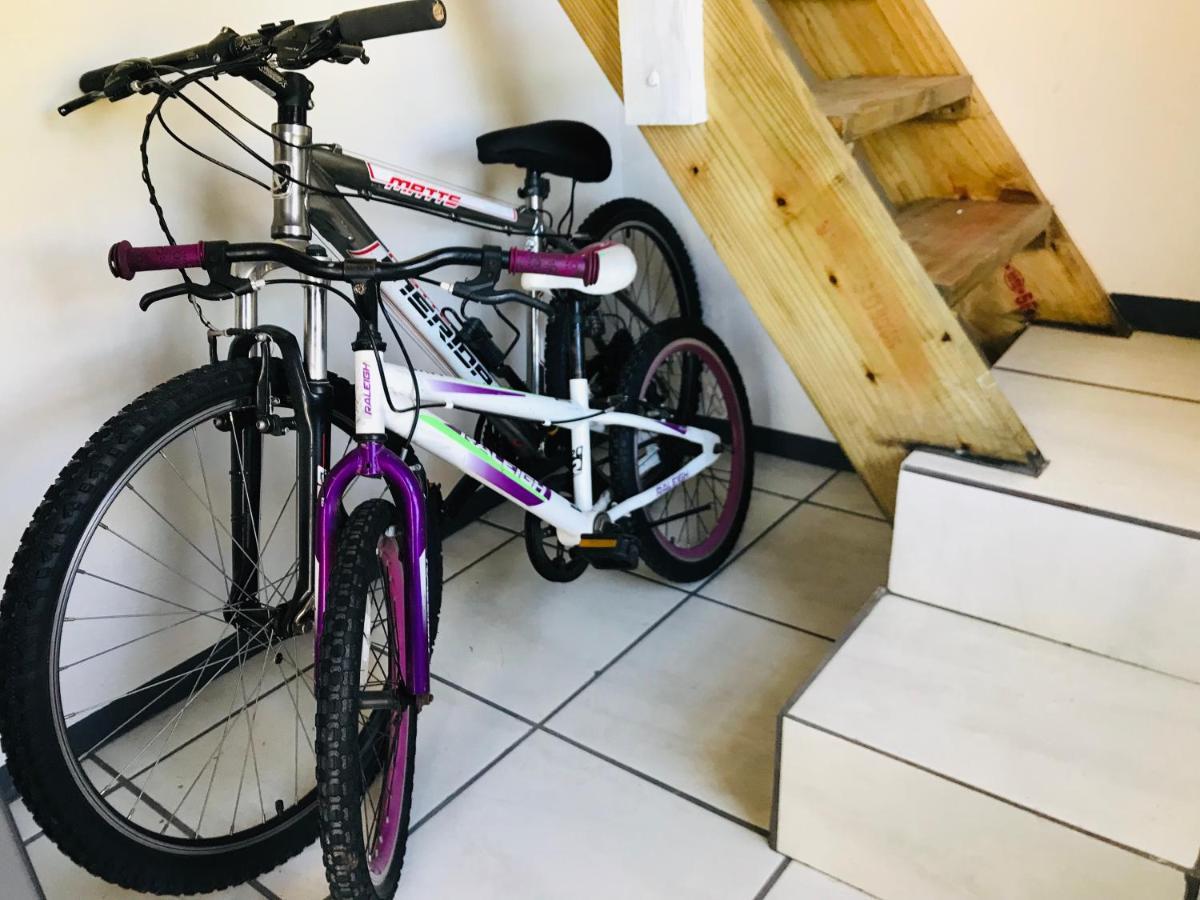 Kleine Vrede Farm Cottage Hermanus Bagian luar foto